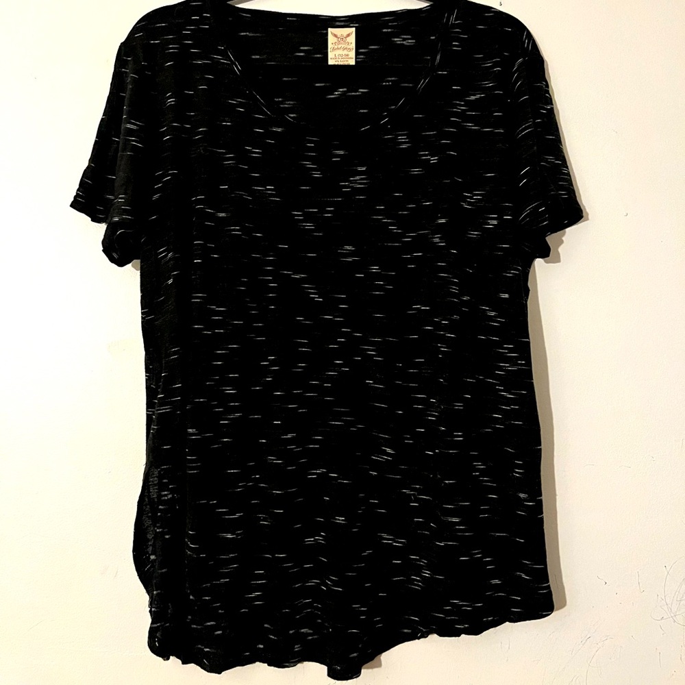 (2 for $8) Comfy Pattern top